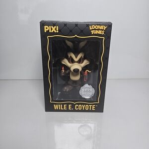 PIX! Looney Tunes Wile E. Coyote Vinyl Figure - Black & Tan